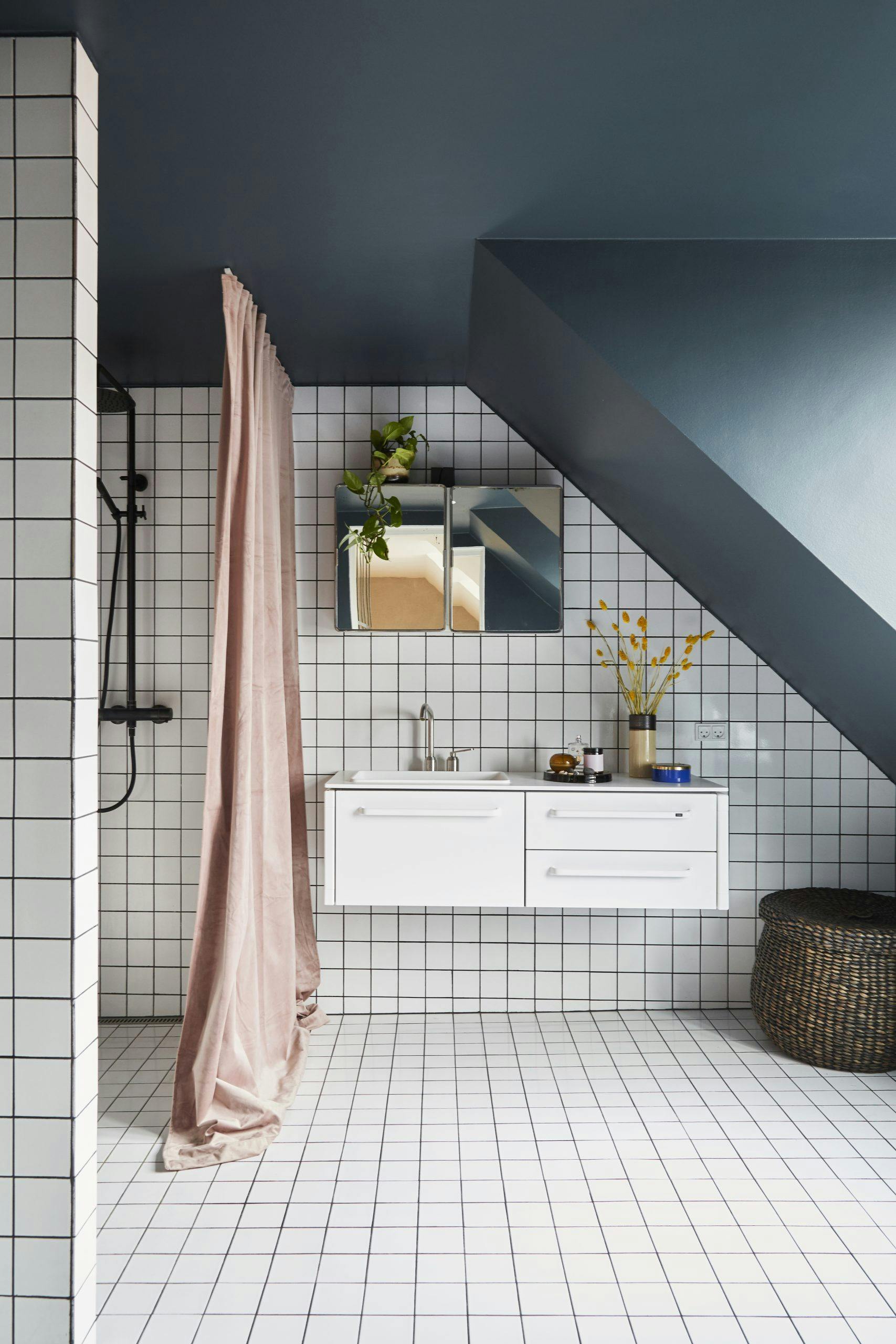 bedsteideerbadbom200205 yWTKss7 rdKchjeb male taket på badet